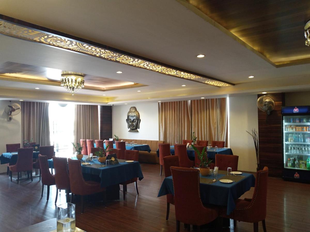哥打阿南塔精英酒店 科塔 外观 照片