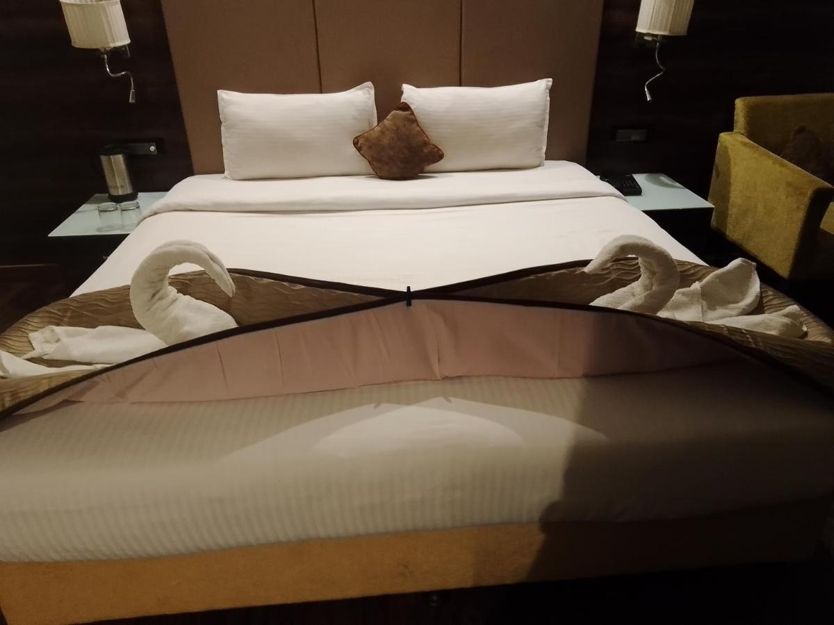 哥打阿南塔精英酒店 科塔 外观 照片