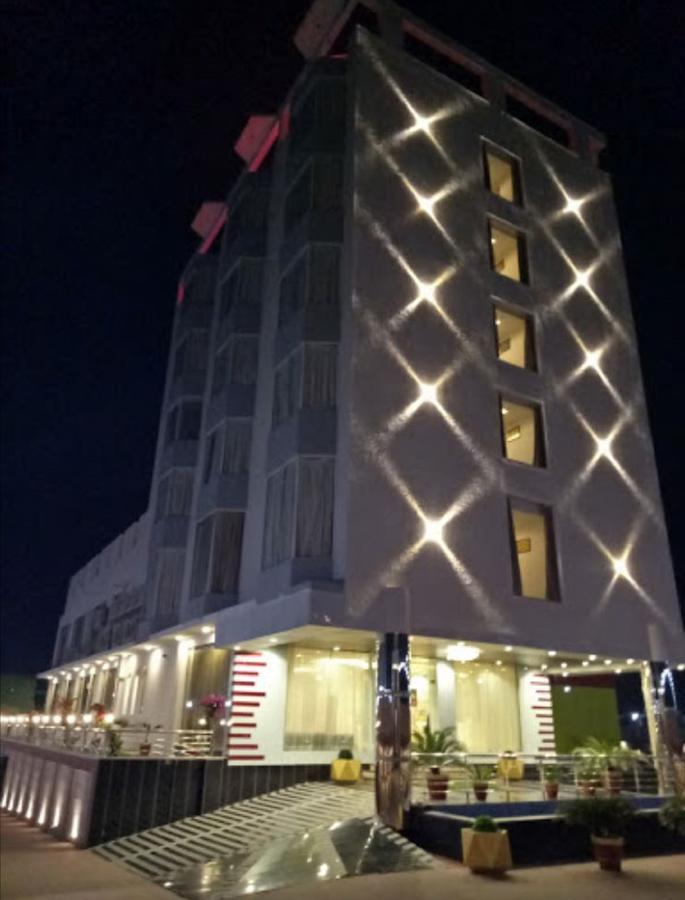 哥打阿南塔精英酒店 科塔 外观 照片